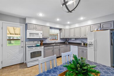 Stylish color palette boasts easy access to privat