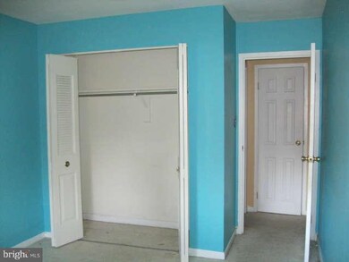 18607 Walkers Choice Rd unit 6, Montgomery Village, MD 20886 - photo 7