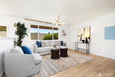 4031 30th Ave S unit B, Seattle, WA 98108 - photo 2