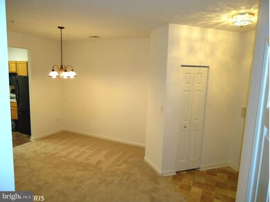 2503 Amber Orchard Ct W unit 103, Odenton, MD 21113 - photo 6