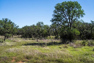 62 Balcones Dr, Johnson City, TX 78636 - photo 4