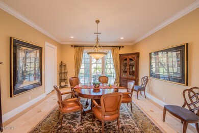Formal Dining