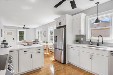 59 Hull St, Warwick, RI 02888 - photo 2