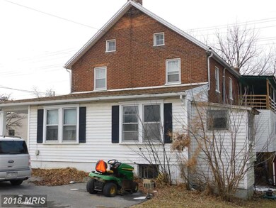 123 Oregon St, Mercersburg, PA 17236 - photo 4
