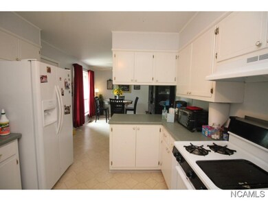 1410 Cedar Cir SE, Cullman, AL 35055 - photo 7