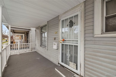 154 Zenner St, Buffalo, NY 14211 - photo 4
