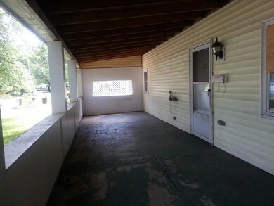 935 Duke Rd, Columbus, OH 43213 - photo 4