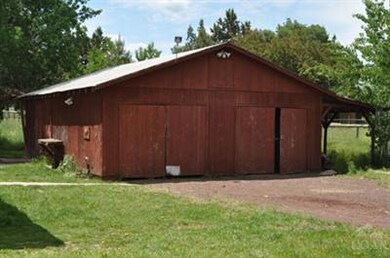 64893 Old Bend Redmond Hwy, Bend, OR 97703 - photo 6