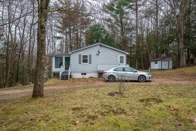 83 Great East Ln, Brookfield, NH 03872 - photo 2