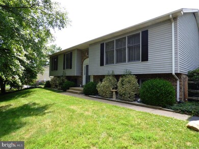 611 Clifton Dr, Bear, DE 19701 - photo 3