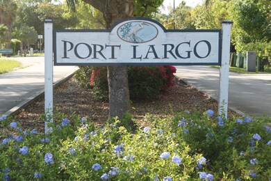 PORT LARGO