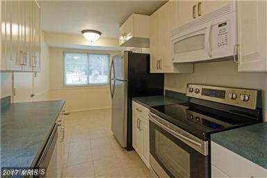 14901 Chestnut Ridge Ct, North Potomac, MD 20878 - photo 5