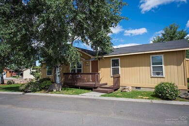1213 SW Currant Rd, Redmond, OR 97756 - photo 2