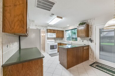 8307 Hot Springs Dr, Houston, TX 77095 - photo 6