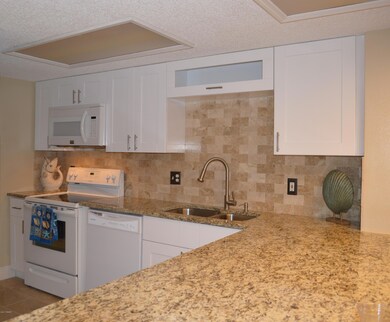 KITCHEN 3