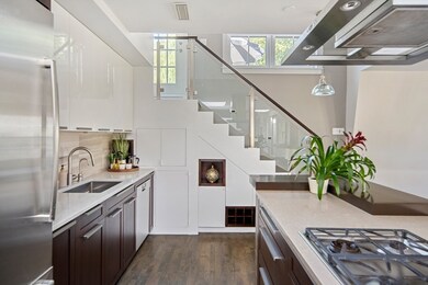 85 Sherman St unit 10, Cambridge, MA 02140 - photo 2