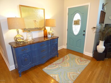 302 Jasper Ln, Mount Washington, KY 40047 - photo 6