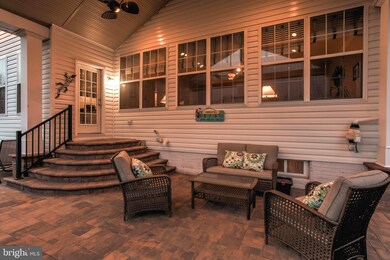 639 Lynn Way, Sykesville, MD 21784 - photo 5