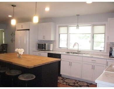 33 Picard Ct, Swansea, MA 02777 - photo 4