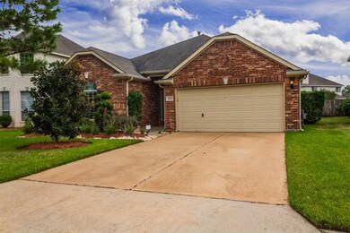 16815 Newlight Bend Dr, Houston, TX 77095 - photo 2