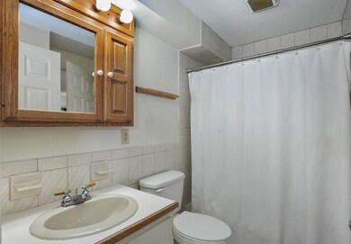 20 Beals Cove Rd unit J, Hingham, MA 02043 - photo 6