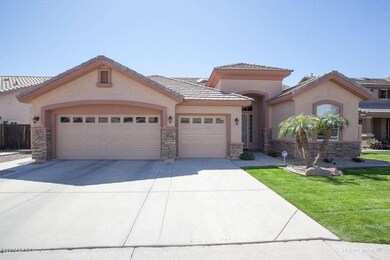1585 E Laredo St, Chandler, AZ 85225 - photo 2