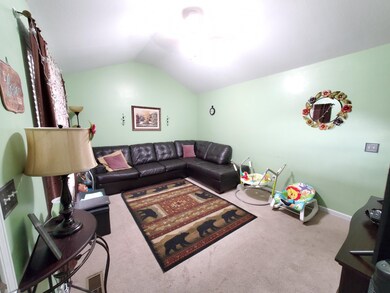 837 Bradley Ave, La Fayette, GA 30728 - photo 4