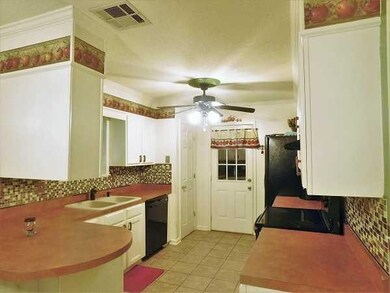 212 Dawn Dr, Pineville, LA 71360 - photo 3