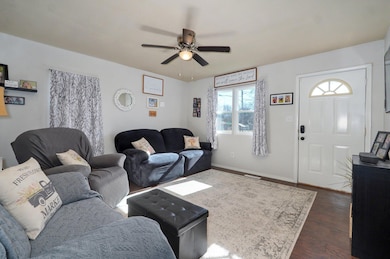 2621 E Atlantic St-8