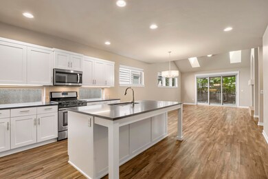 14-Kitchen