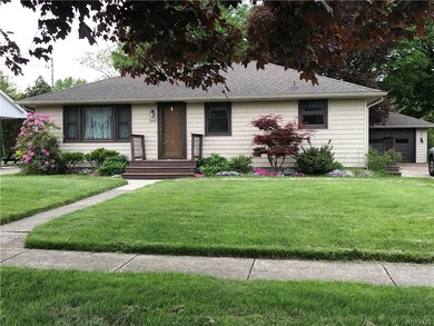 260 Drake Dr, North Tonawanda, NY 14120 - photo 2