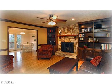 Den/Family/Great Room - Inviting Family Room with 