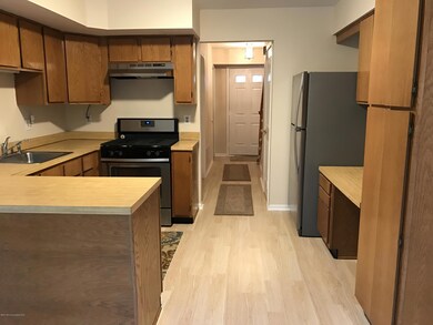 10 Honeysuckle Way