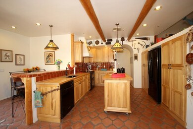 Kitchen 1