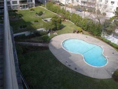 Horizon East unit 709, Watertown, MA 02472 - photo 3