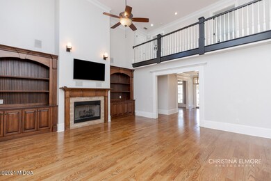 715WaverlyPointe-13