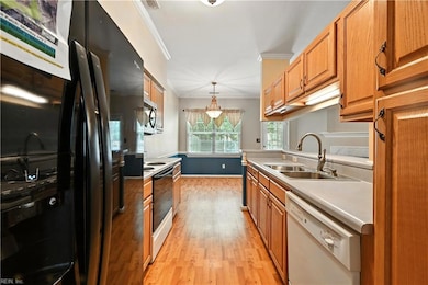 Spacious eat-in kitchen!
