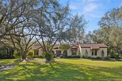 11020 SW 40th St, Davie, FL 33328 - photo 3