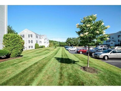 27 Minott St unit 1, South Portland, ME 04106 - photo 2