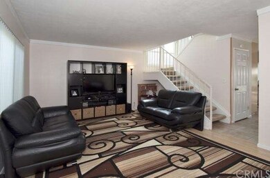 Feel Free To Move Right In