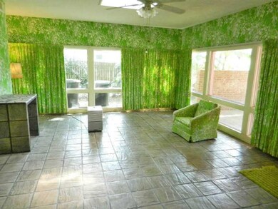 Den/Family/Great Room.