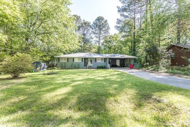 1040 Runnymede Ln, Macon, GA 31220 - photo 2