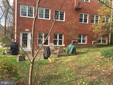 1558 Mount Eagle Place, Alexandria, VA 22302 - photo 2