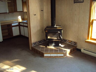 7127 East Rd, Three Oaks, MI 49128 - photo 4