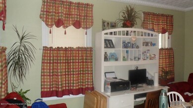 2010 Edna Ave, Scranton, PA 18508 - photo 2