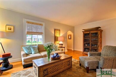 334 E 52nd St, Savannah, GA 31405 - photo 4