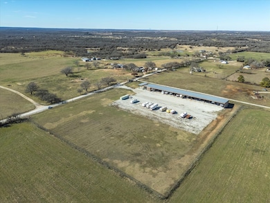 1140 Winn Rd, Bowie, TX 76230 - photo 7