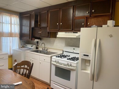 2614 Mcelderry St, Baltimore, MD 21205 - photo 4