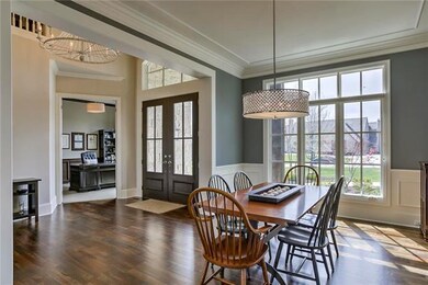 10343 Mohawk Rd, Leawood, KS 66206 - photo 5