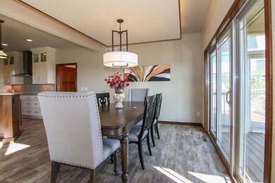 976 Alpine Pkwy, Oregon, WI 53575 - photo 7